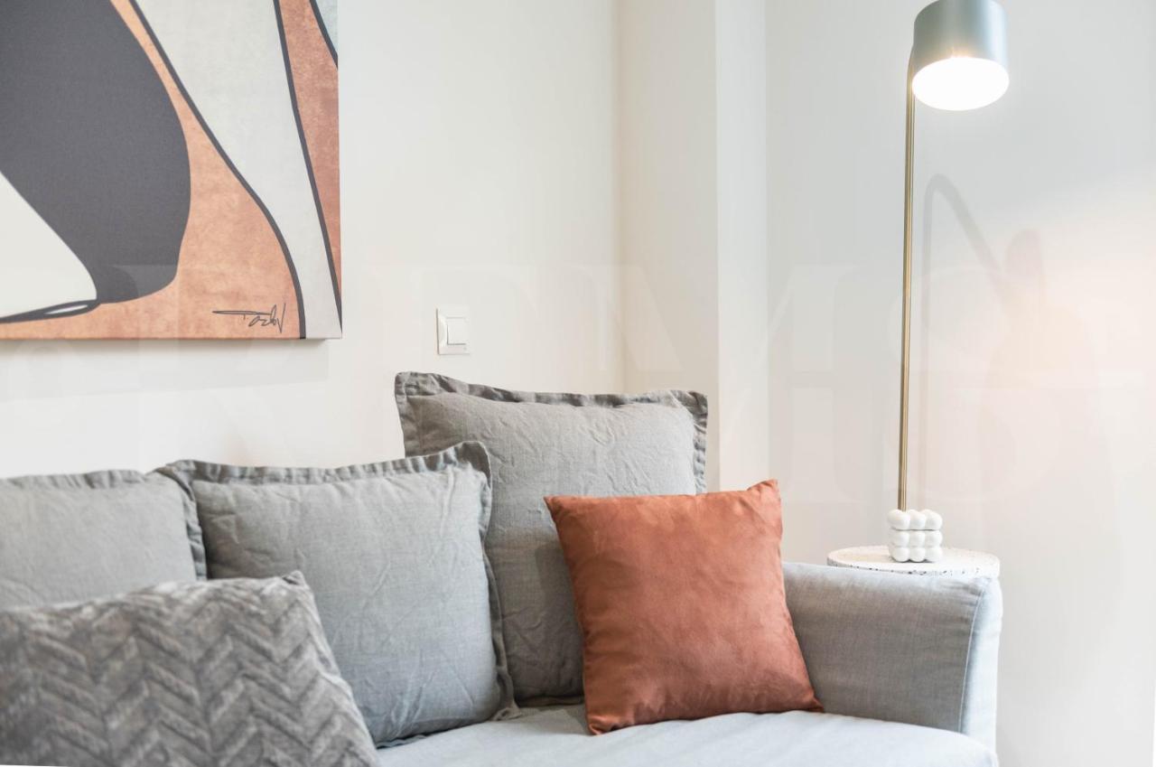 Lovely Duplex With Private Parking Near City Center By Rems Málaga Exterior foto